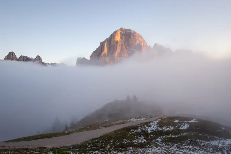 5-torri-fog-tour-winter
